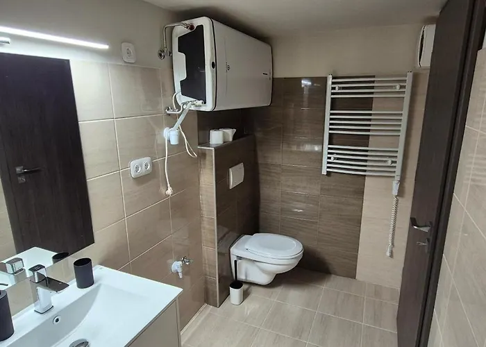 בית אירוח Maycherry *